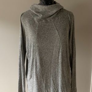 NWOT Soft light-weight knit hoodie